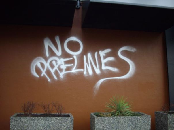 No Pipelines graffiti in East Vancouver.